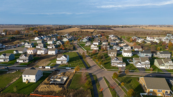 DJI_20231103084259_0049_D